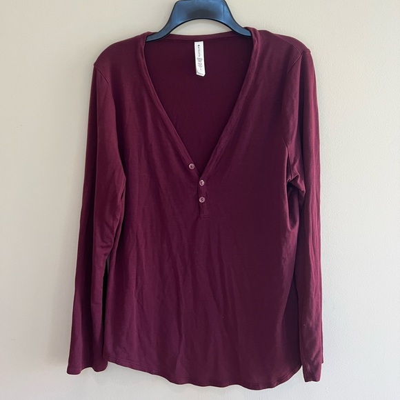 Athleta Nighttime Bliss Sleep Top in Deep Burgundy, Size L - Picture 3 of 8